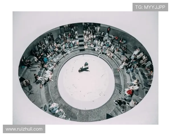 2025 阿那亚戏剧节启幕！孟京辉陈明昊领衔群星探讨 “情感与理智”