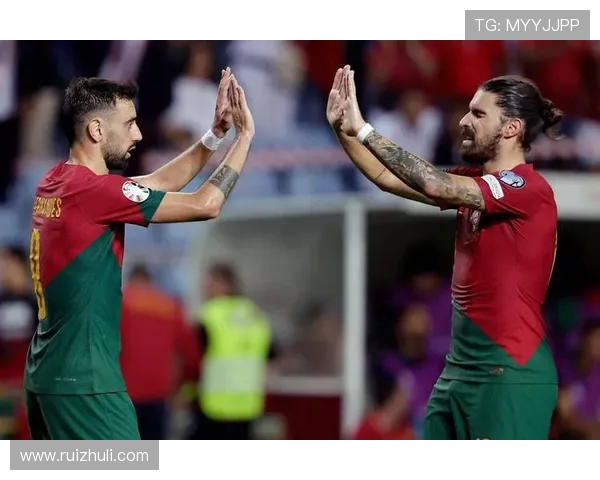 英超三强争夺埃基蒂克,曼联领跑 1 亿欧锋线战(1) 英超三强争夺埃基蒂克,曼联领跑 1 亿欧锋线战(1)